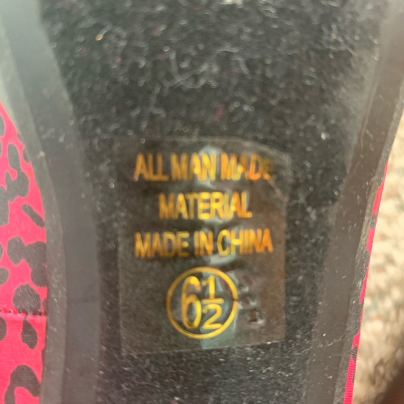 Pink leopard pumps - Picture 2 of 2